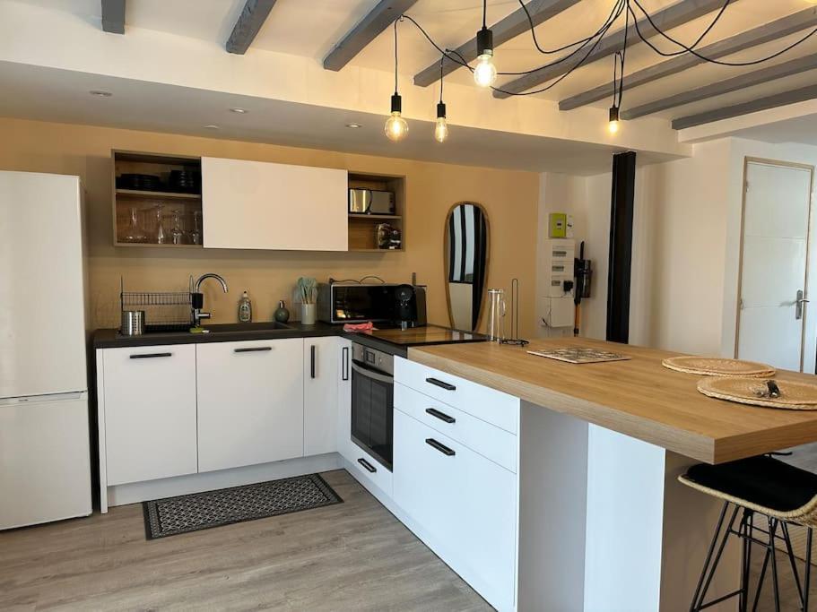 Appartement Moderne Avec Jardin Et Parking Vannes Eksteriør billede